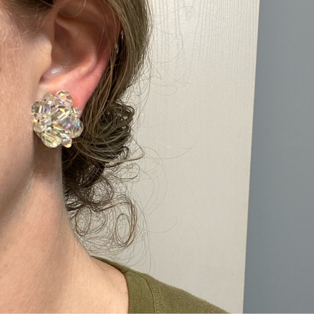 1950’s Glamorous Vintage Clip On Earrings